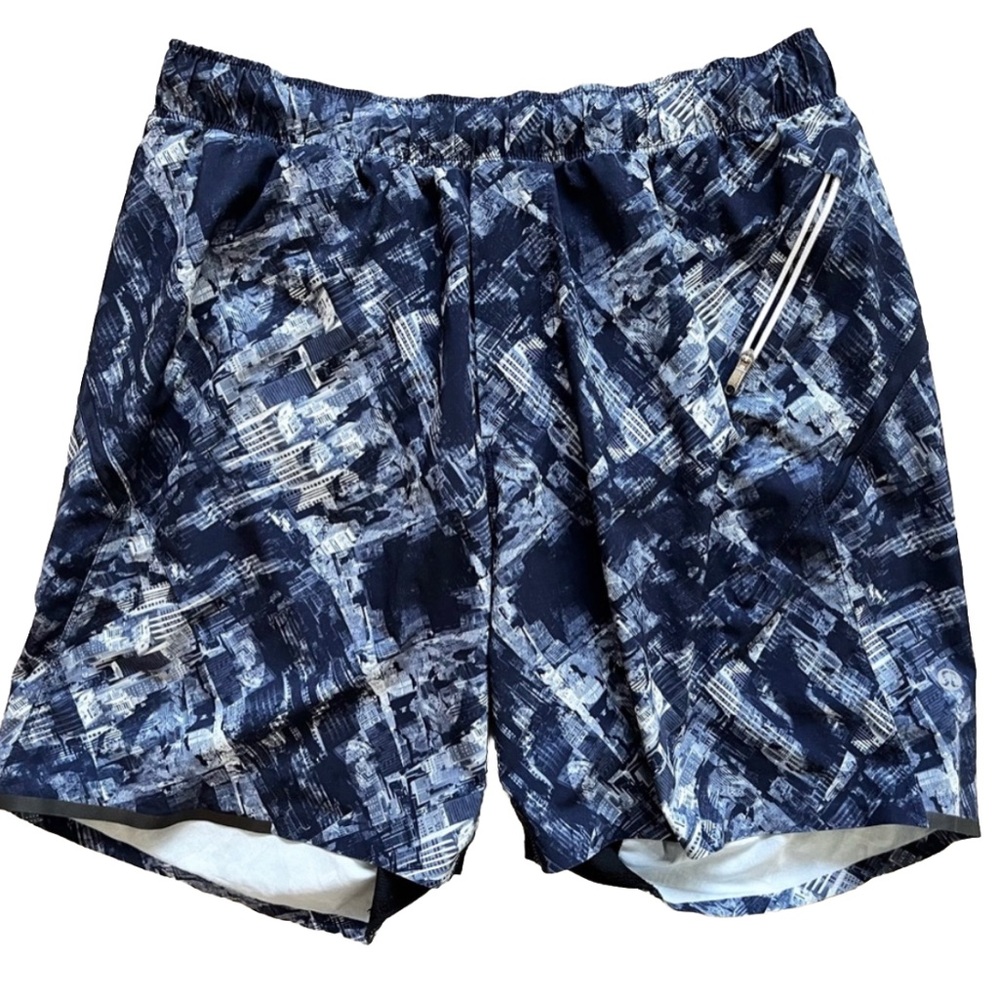 LULULEMON MENS LINED SHORTS SIZE MEDIUM Gym Exercise Workout Wear Stylish